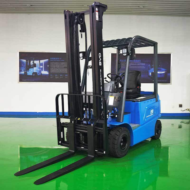 Electric counterbalance forklift with triplex mast versus duplex mast: height and visibility trade-offs(figure1) Electric counterbalance forklift with triplex mast versus duplex mast: height and visibility trade-offs(figure1)