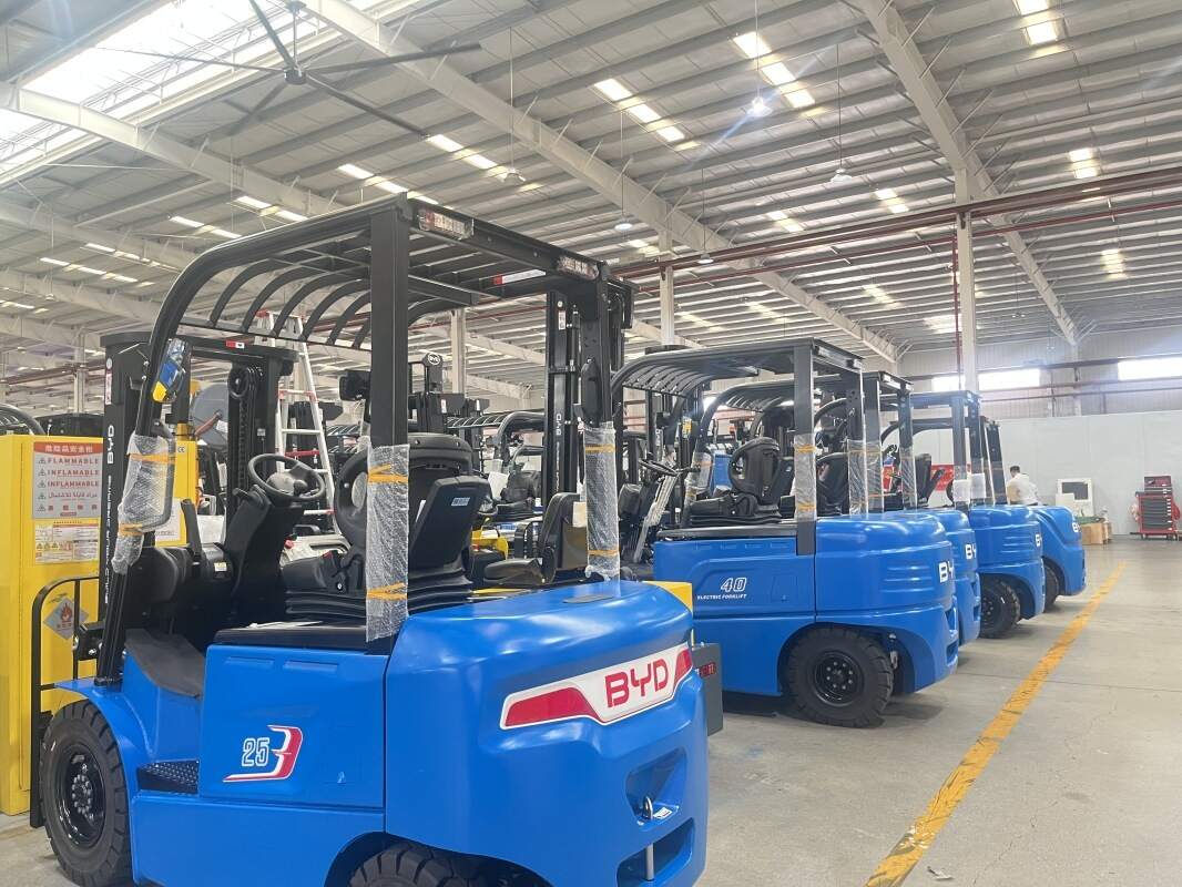 BYD lithium battery forklift case | Glass factory green intelligent logistics handling solution(figure1) BYD lithium battery forklift case | Glass factory green intelligent logistics handling solution(figure1)