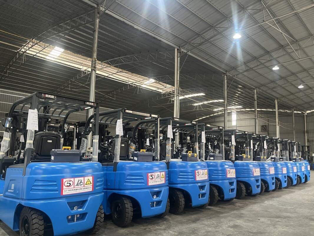 Procurement advice for companies expanding warehouse capacity and adding electri