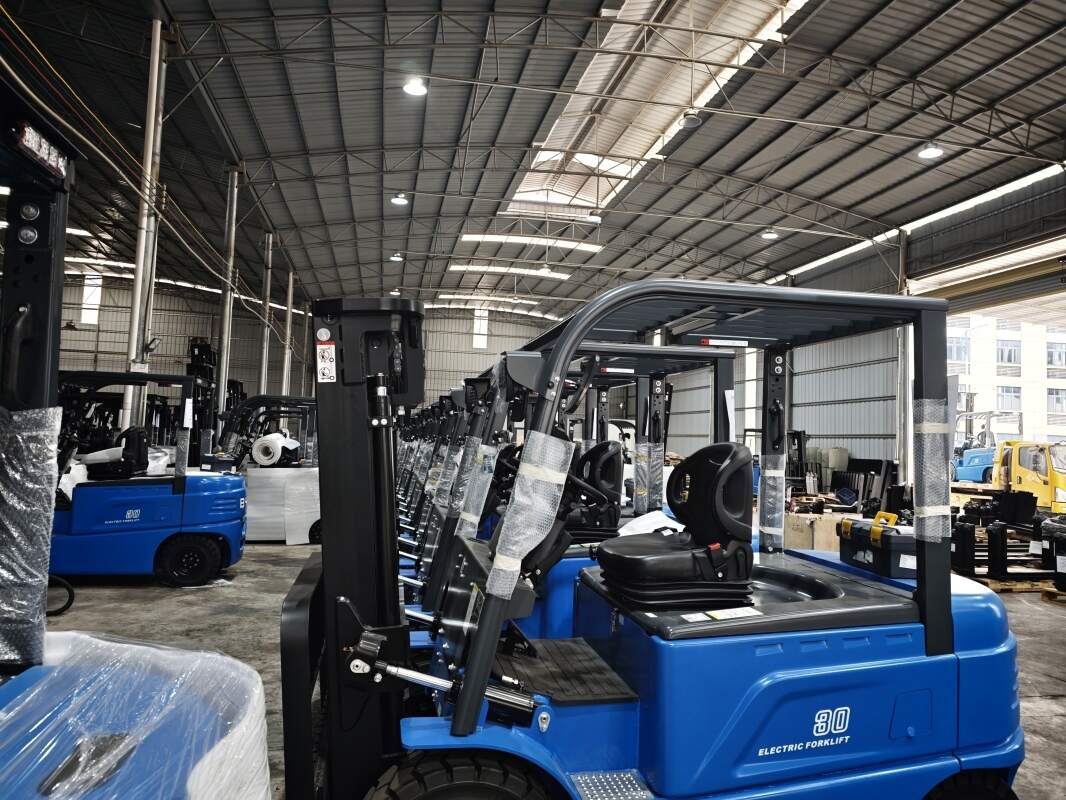Lithium-ion forklift application reference for lumber-warehouse medium-heavy-dut