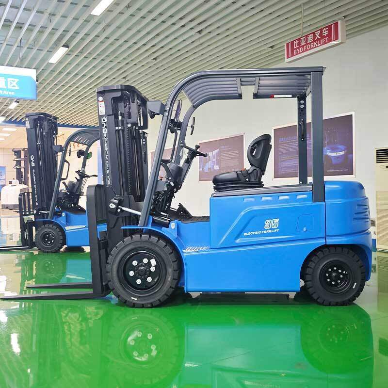 Standard reach truck versus double-reach truck for deep racking storage-density requirements(figure1) Standard reach truck versus double-reach truck for deep racking storage-density requirements(figure1)