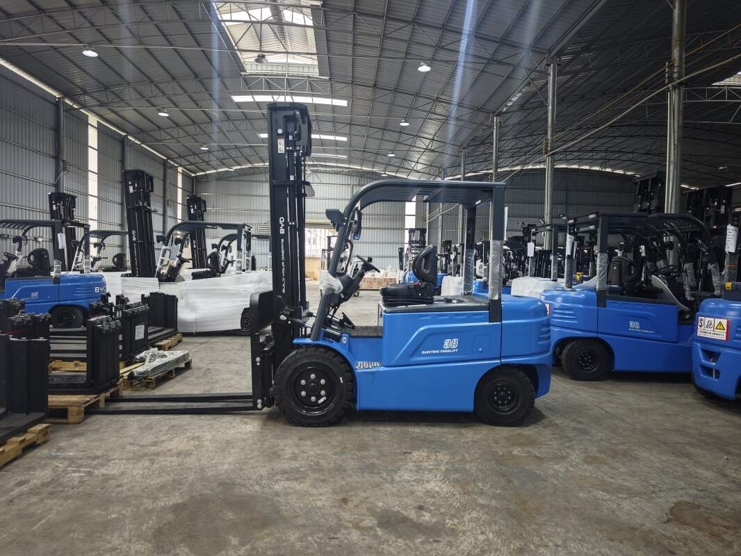 Operator-down pallet truck versus operator-platform truck for long runs in large facilities(figure1)