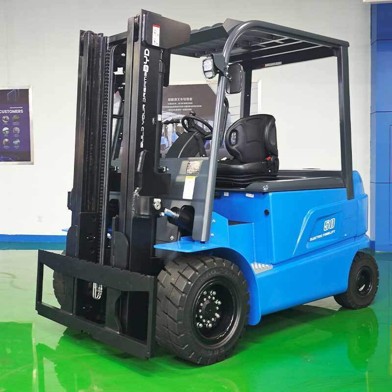 Walkie forklift versus stand-on forklift for medium-distance pallet movement in warehouse sites(figure1)
