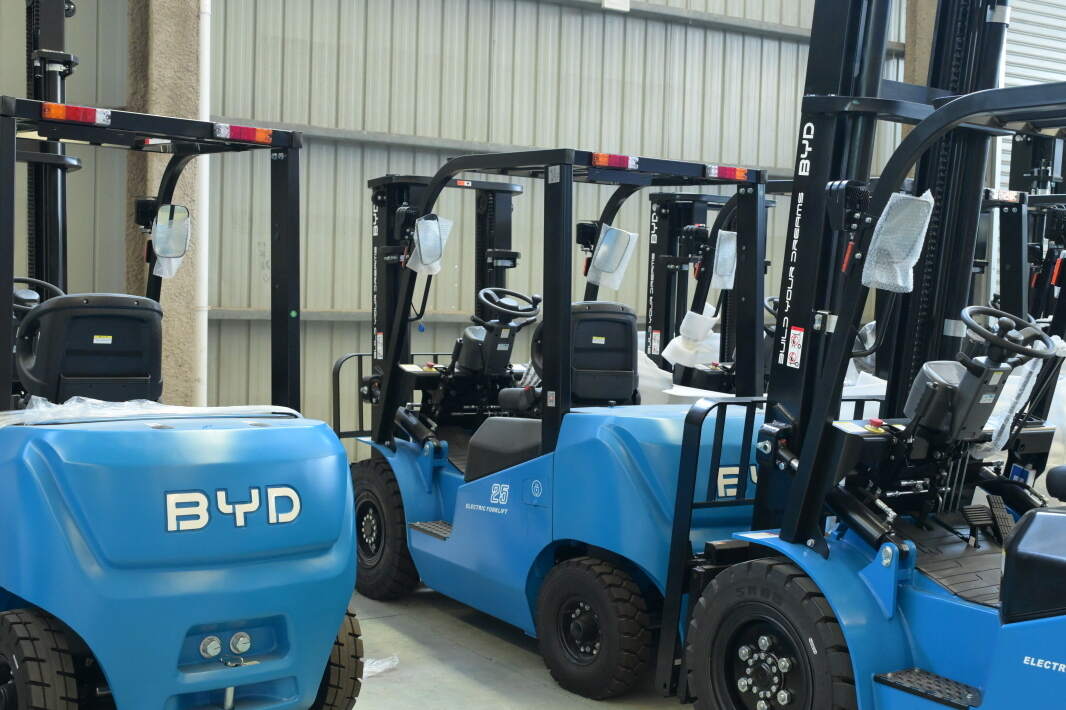 Pallet Truck Handle Height and Operator Comfort(图1) Pallet Truck Handle Height and Operator Comfort(图1)