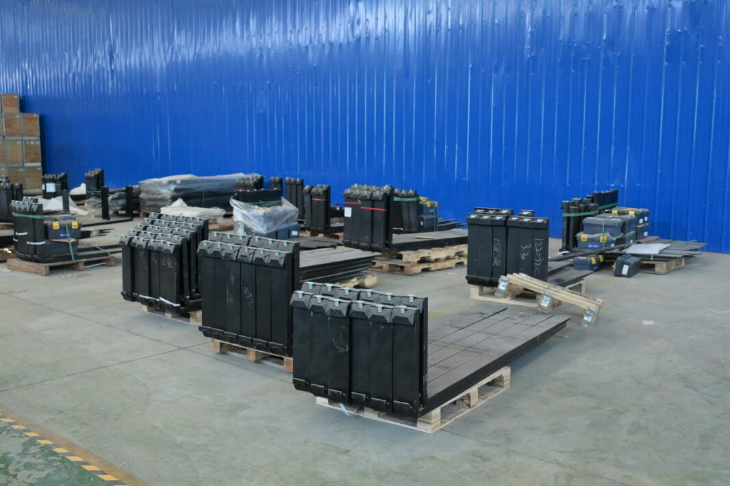 BYD Forklift Battery and Charger Ecosystem: An Integrated View(الرقم1) BYD Forklift Battery and Charger Ecosystem: An Integrated View(الرقم1)