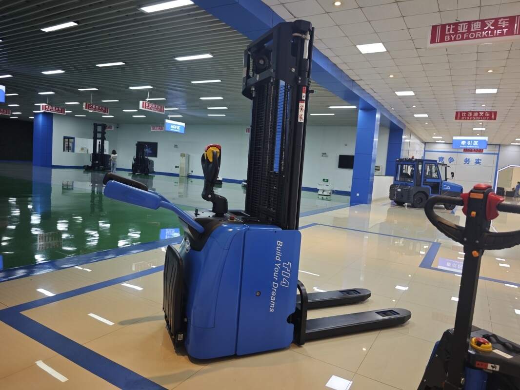 What Makes a Counterbalance Forklift Stable? The Basics(figure1)
