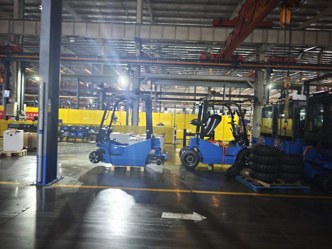 Electric forklift fire-response steps for facility safety teams(figure1)