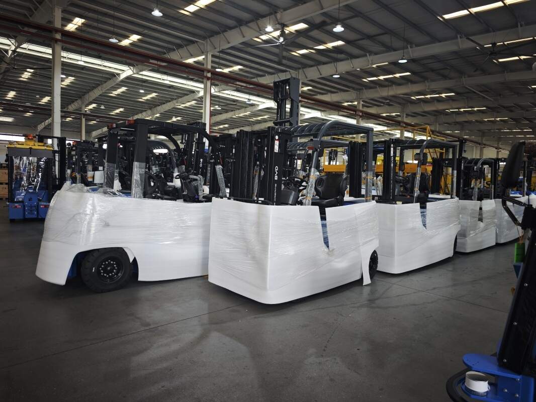 Pay attention to the cost of using electric forklifts, and analyze the operating advantages of lithium-ion versions(figure1)