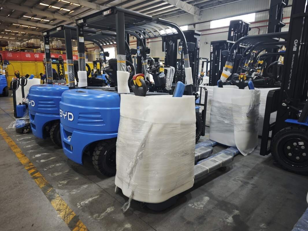 Pallet Truck Lowering Safety: Controlled Descents Explained(фигура1)